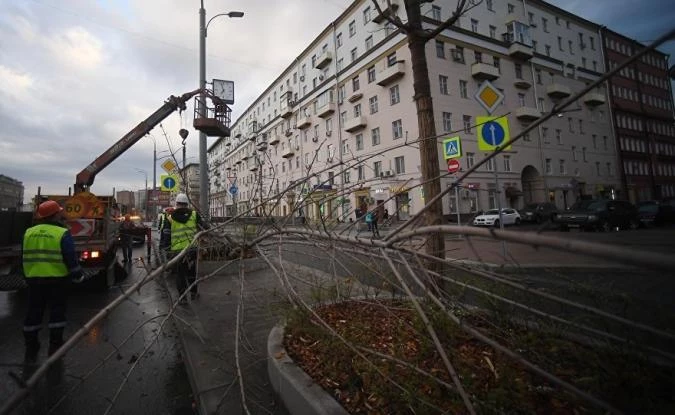 Δύο νεκροί και πολλοί τραυματίες από θύελλα-«φονιά» στη Μόσχα